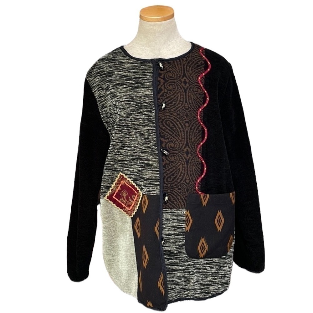 White Stag Jacket Cardigan Chenille Black Toggle Abstract Print Medium 8 10